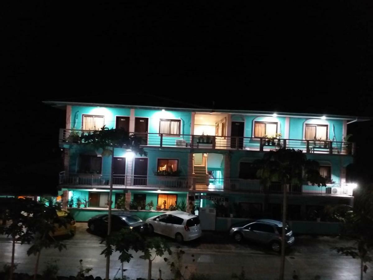 Lehns Motel Koror Esterno foto